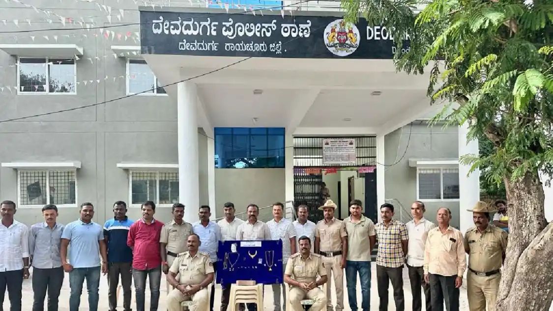 ಮನೆ, ಚಿನ್ನದ ಅಂಗಡಿ ಕಳ್ಳತನ 6 ಲಕ್ಷ ಮೌಲ್ಯದ ಚಿನ್ನಾಭರಣ ಜಪ್ತಿ