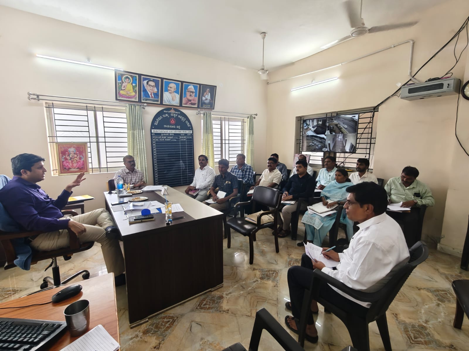 ಬಾಲ್ಯವಿವಾಹ ನಡೆಸಲು ಸಹಕರಿಸುವವರ ವಿರುದ್ದವೂ ಕಾನೂನು ಕ್ರಮ ಕೈಗೊಳ್ಳಿ- ಅಧಿಕಾರಿಗಳಿಗೆ ರಾಹುಲ್ ಪಾಂಡ್ವೆ ಸೂಚನೆ